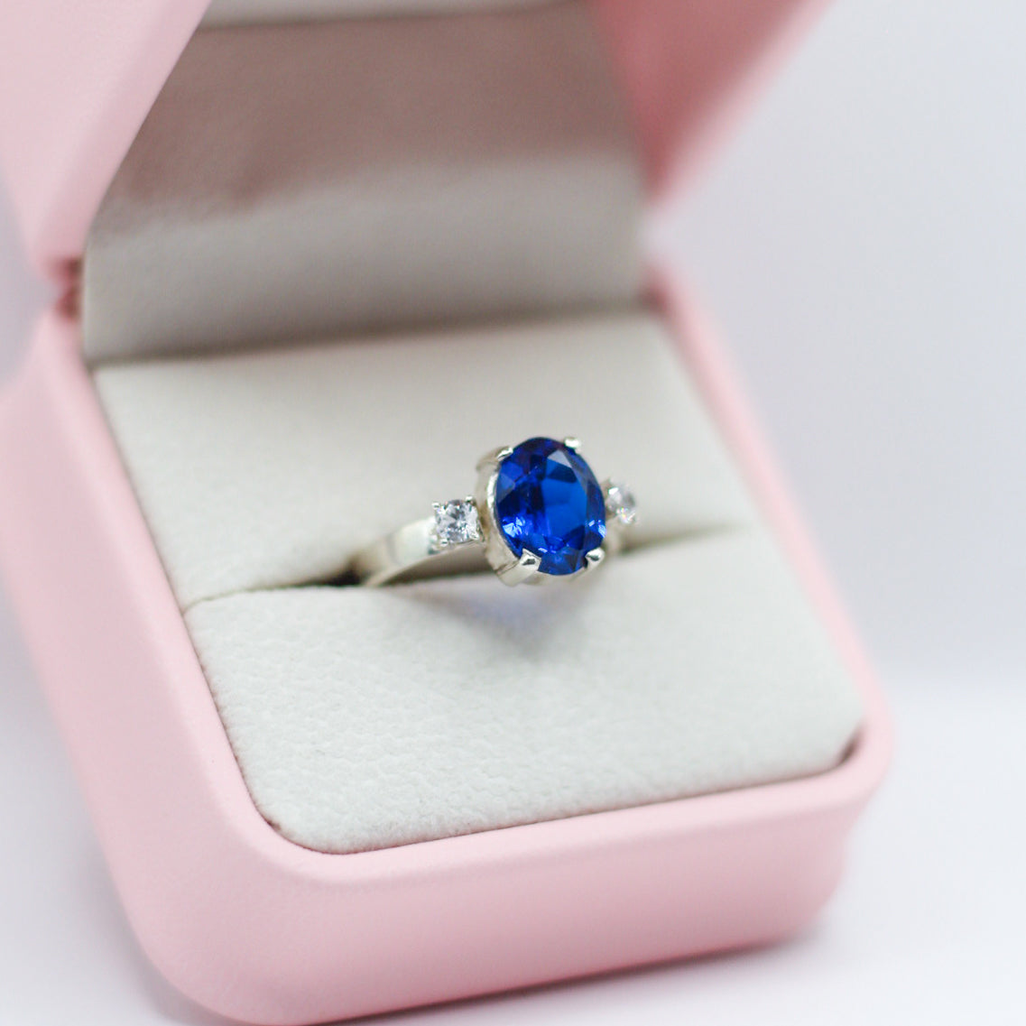 ANILLO ZAFIRO .925