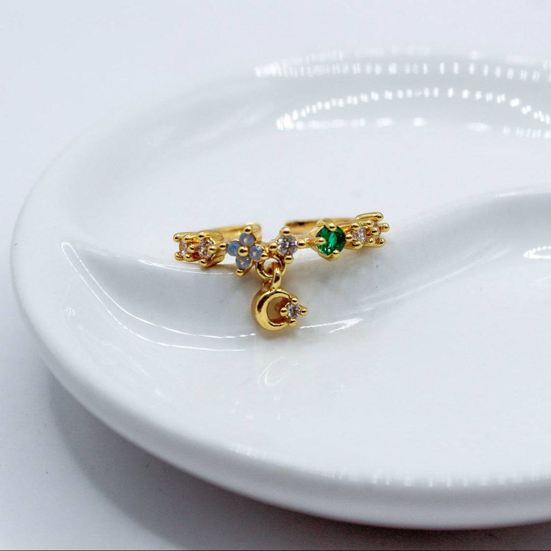 ANILLO MARIPOSA AZUL ZIRCONIAS BLANCAS CON VERDE Y LUNA COLGANTE