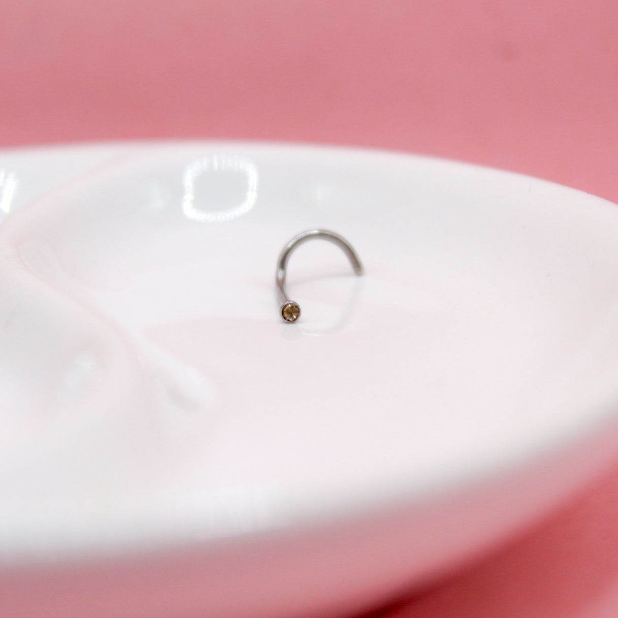 NOSTRIL PLATEADO ZIRCONIA BICEL CHICO 316L