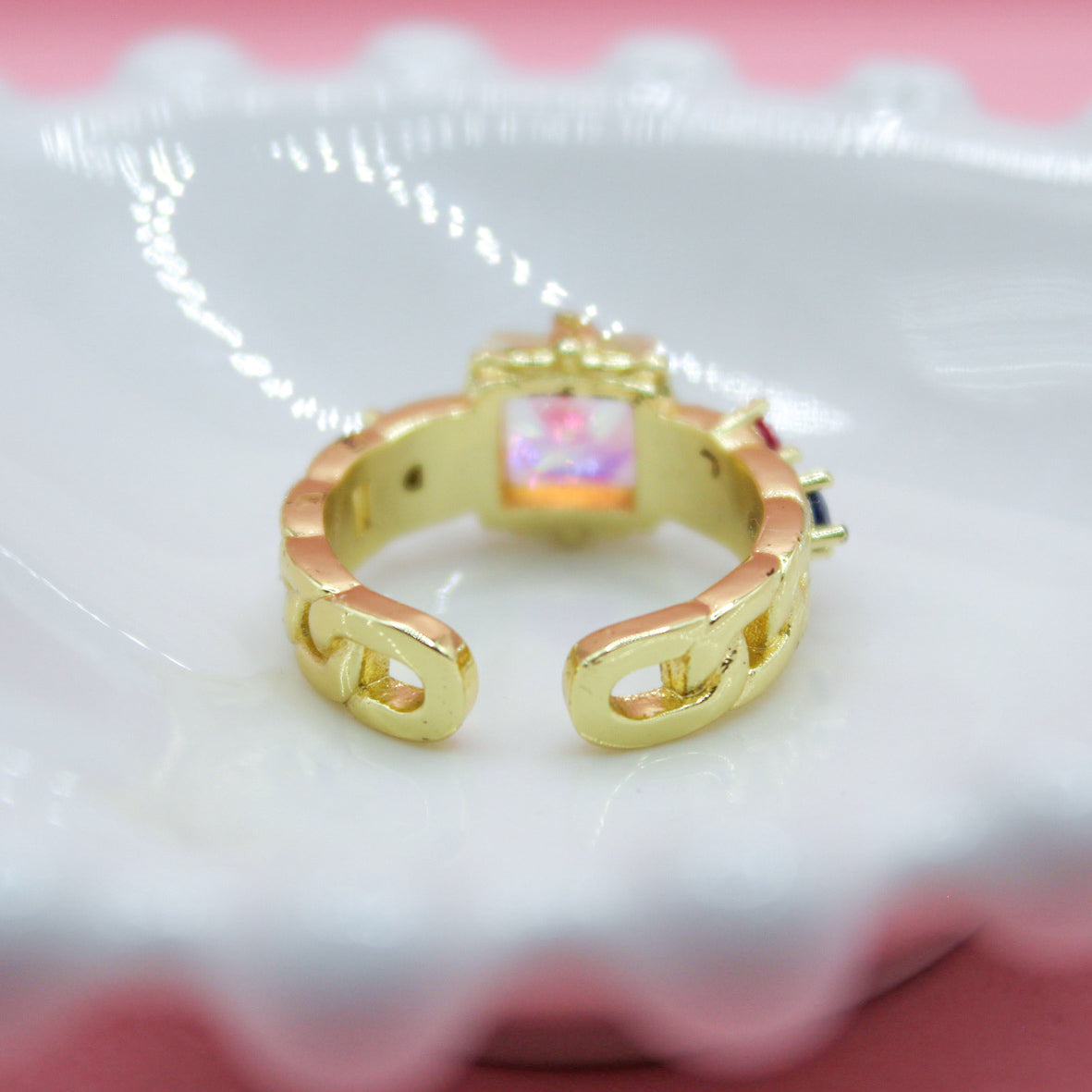 ANILLO ZIRCONIA TORNASOL Y CADENA