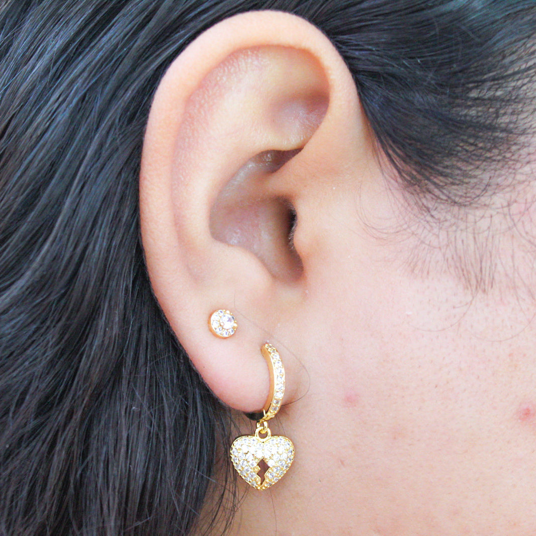 HUGGIES CORAZÓN ZIRCONIA