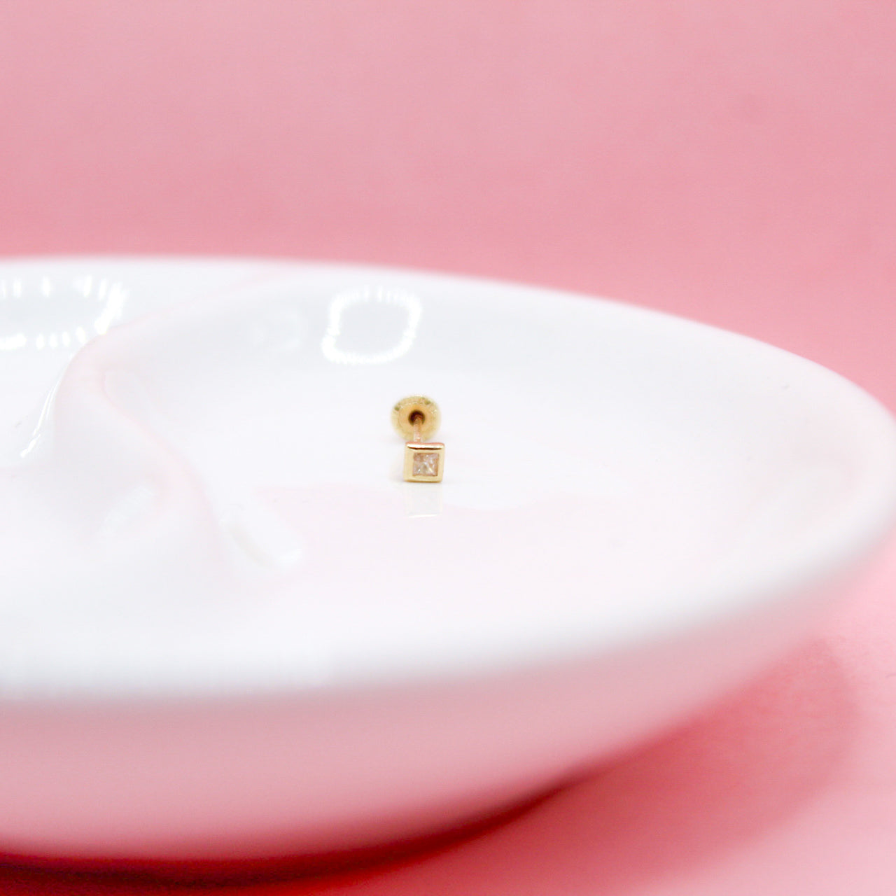 ZIRCONIA BICELADA CUADRADA 10K