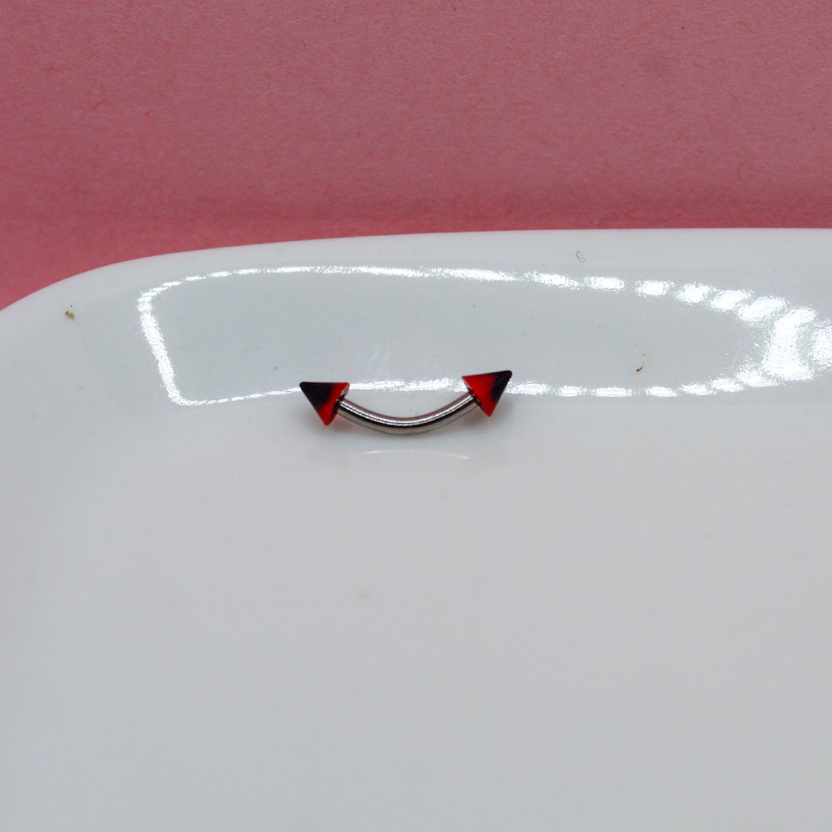 BANANA PLATEADA PICO ROJO PUNTA NEGRA 316L