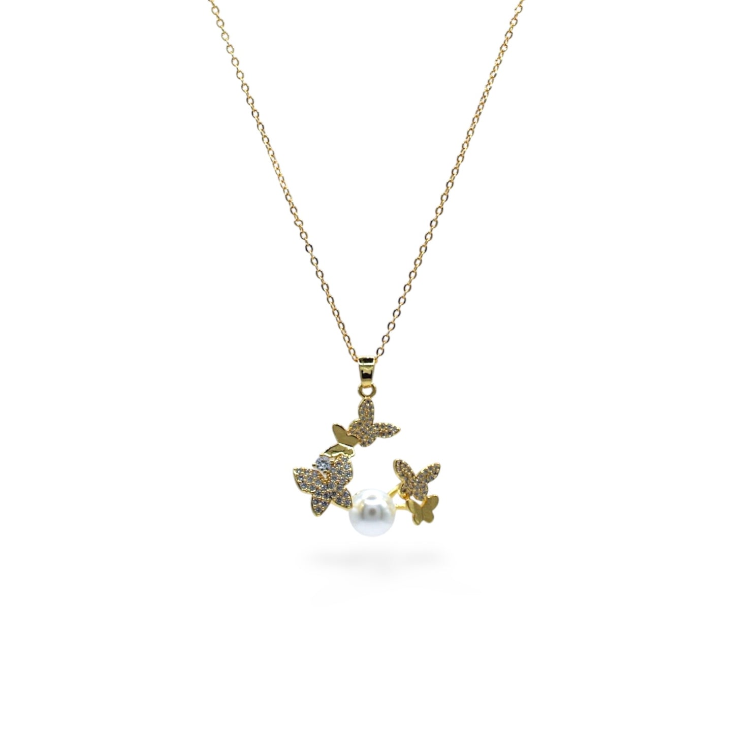COLLAR CINCO MARIPOSAS ZIRCONIAS CON PERLA BLANCA