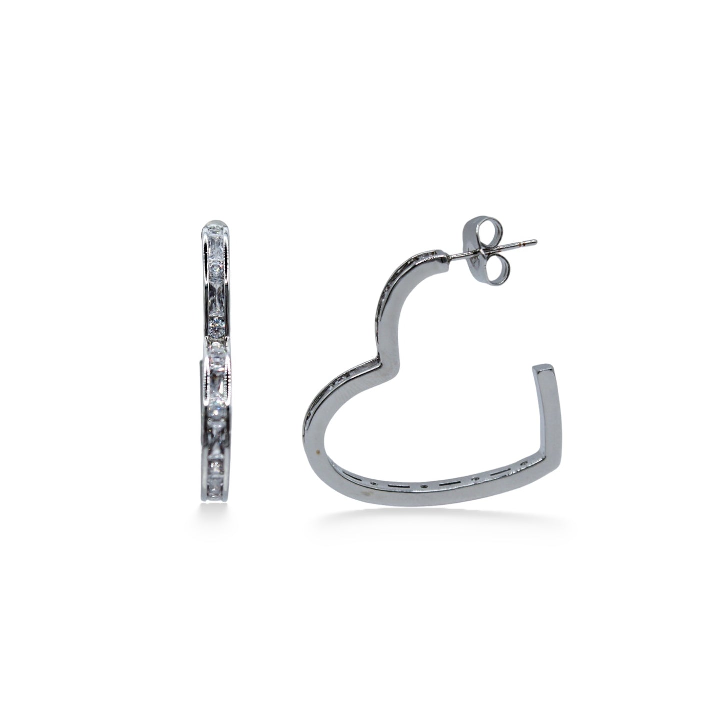 MEDIAS ARRACADAS PLATEADAS CORAZÓN ZIRCONIAS