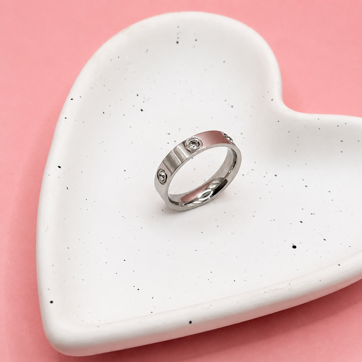 ANILLO CHUNKY ZIRCONIAS REDONDAS CENTRALES
