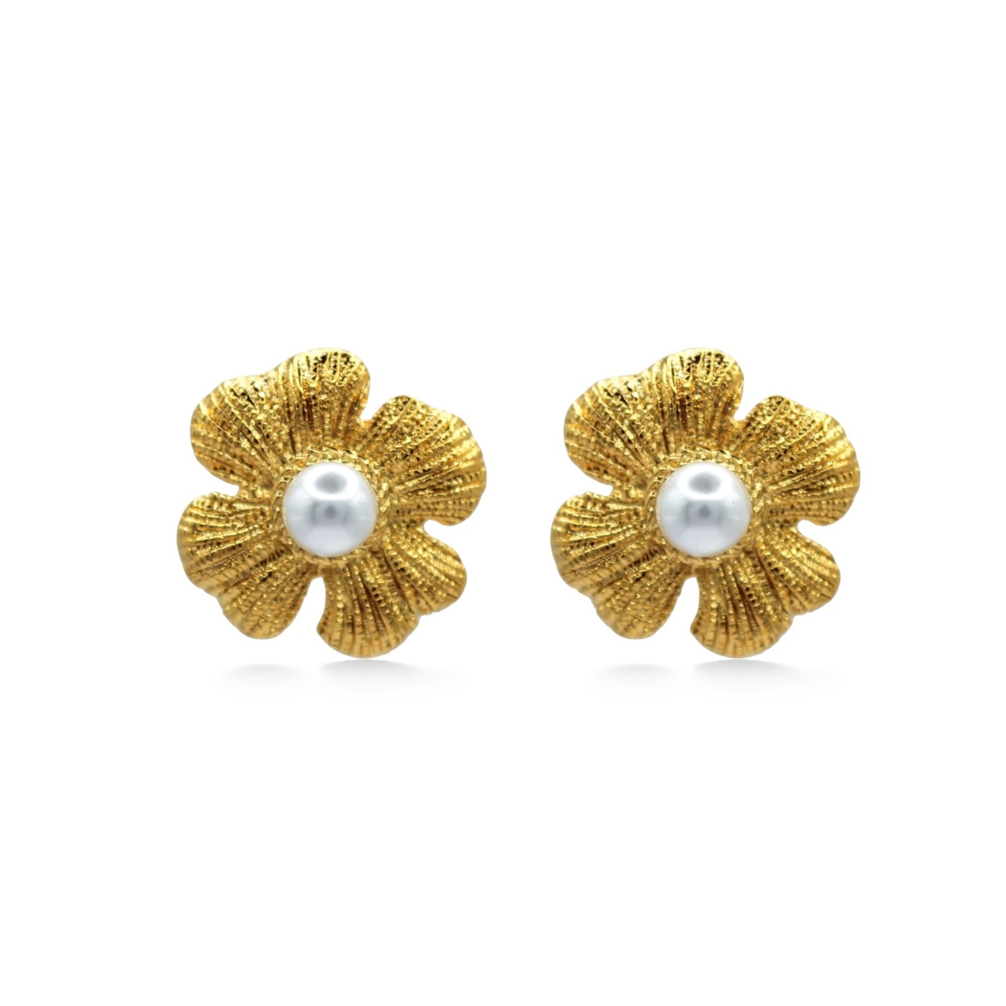 ARETES FLOR CON PERLA BLANCA EN EL CENTRO