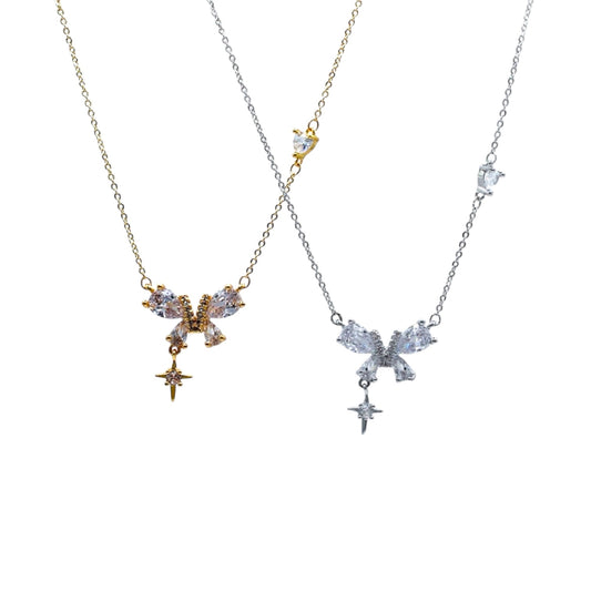 COLLAR MARIPOSA ZIRCONIAS BLANCAS CON DESTELLO COLGANTE