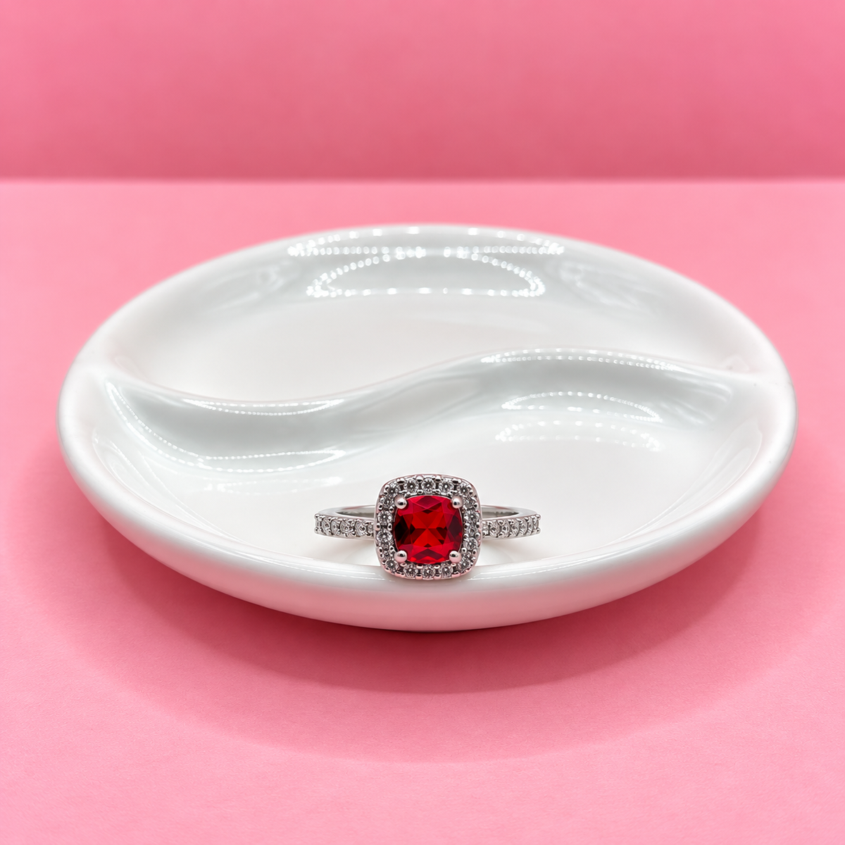 ANILLO ZIRCONIA CUADRADA ROJA