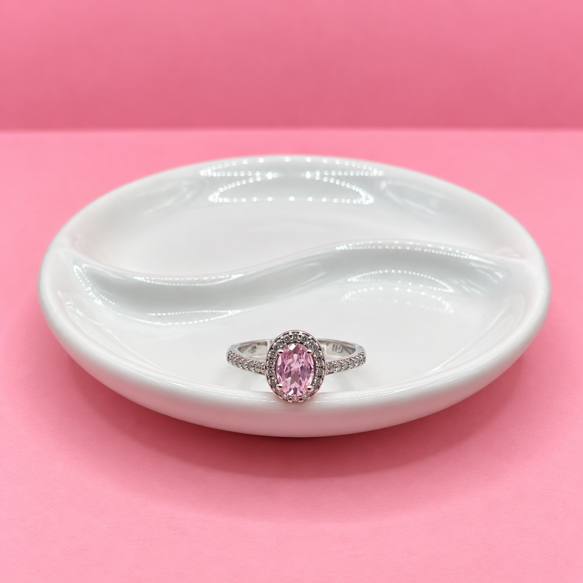 ANILLO ZIRCONIA ROSA OVALADA