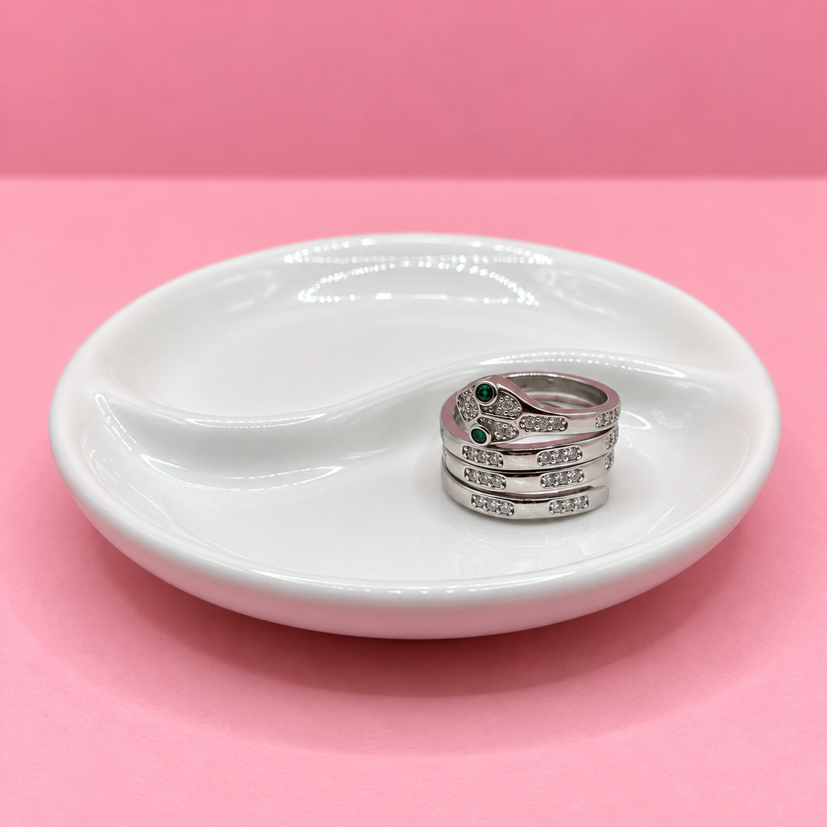 ANILLO SERPIENTE ENROLLADA OJOS VERDES CHUNKY