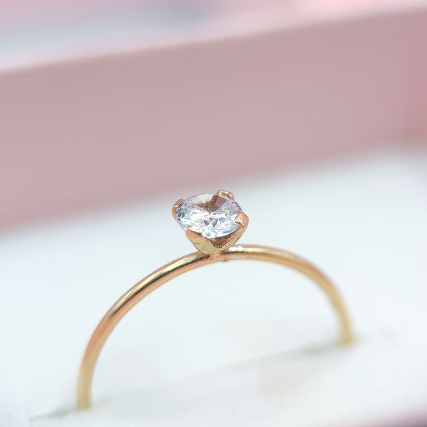ANILLO ZIRCONIA CIRCULAR SOLITARIA 10K