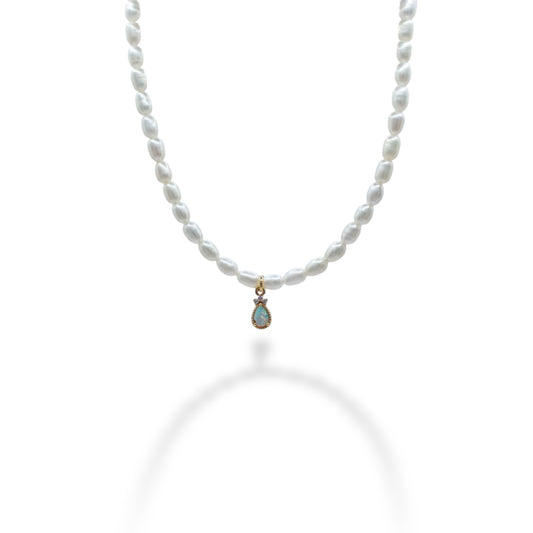 COLLAR PERLA NATURAL Y OPALO GOTA