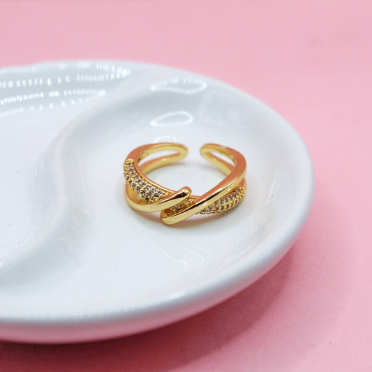 ANILLO CHUNKY ZIRCONIAS BANDA CRUZADAS