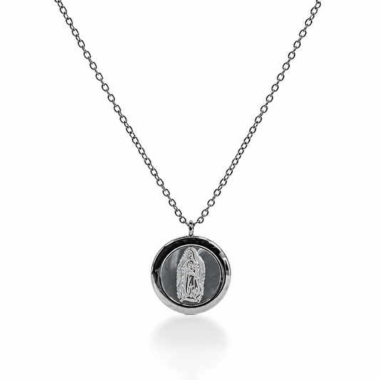 COLLAR PLATEADO VIRGEN CON MADRE PERLA