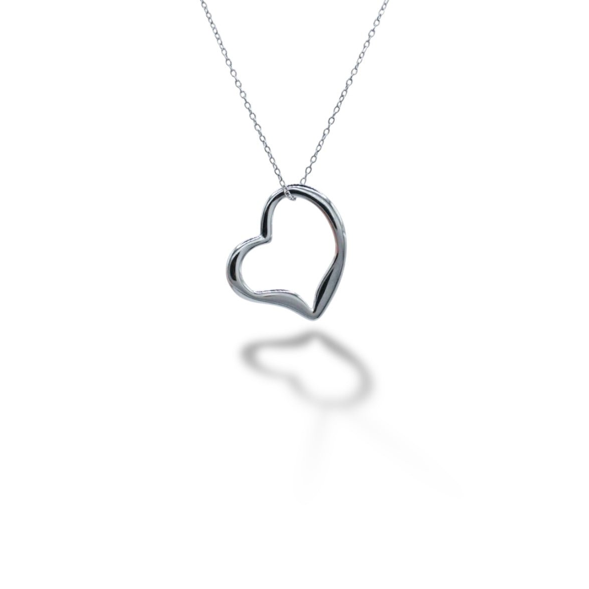 COLLAR CORAZON SILUETA