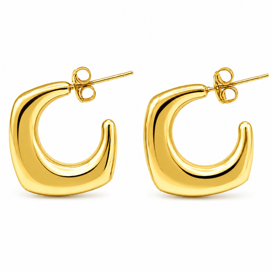 ARETES CHUNKY CUADRADOS CON TERMINACIÓN PICO