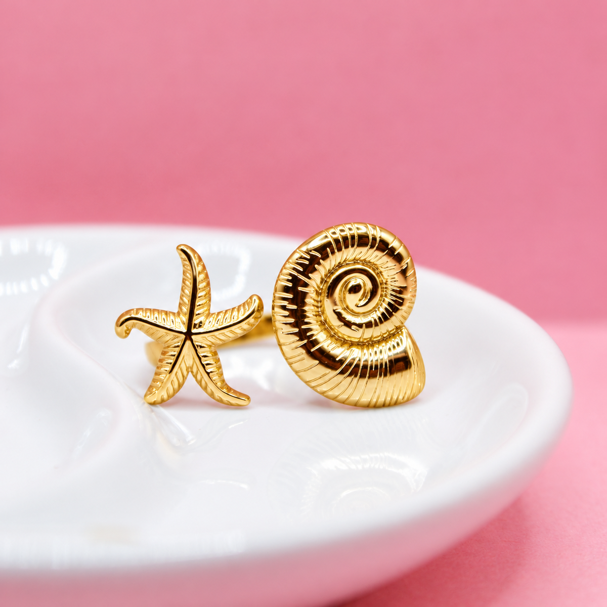 ANILLO CONCHA CON ESTRELLA DE MAR
