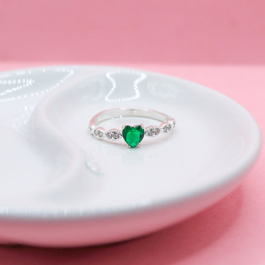 ANILLO CORAZÓN ZIRCONIA VERDE