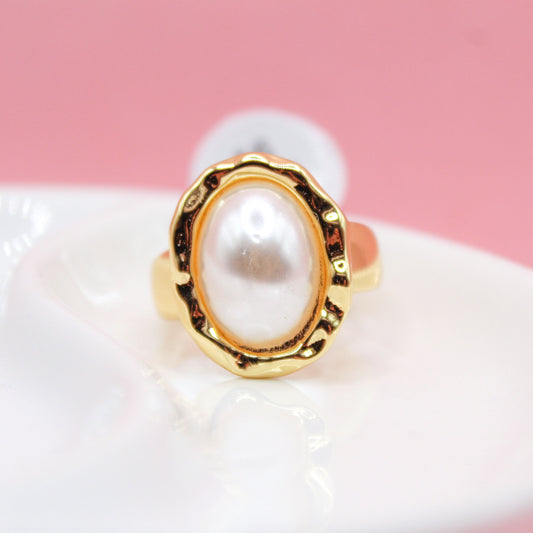 ANILLO PERLA BLANCA OVALADA