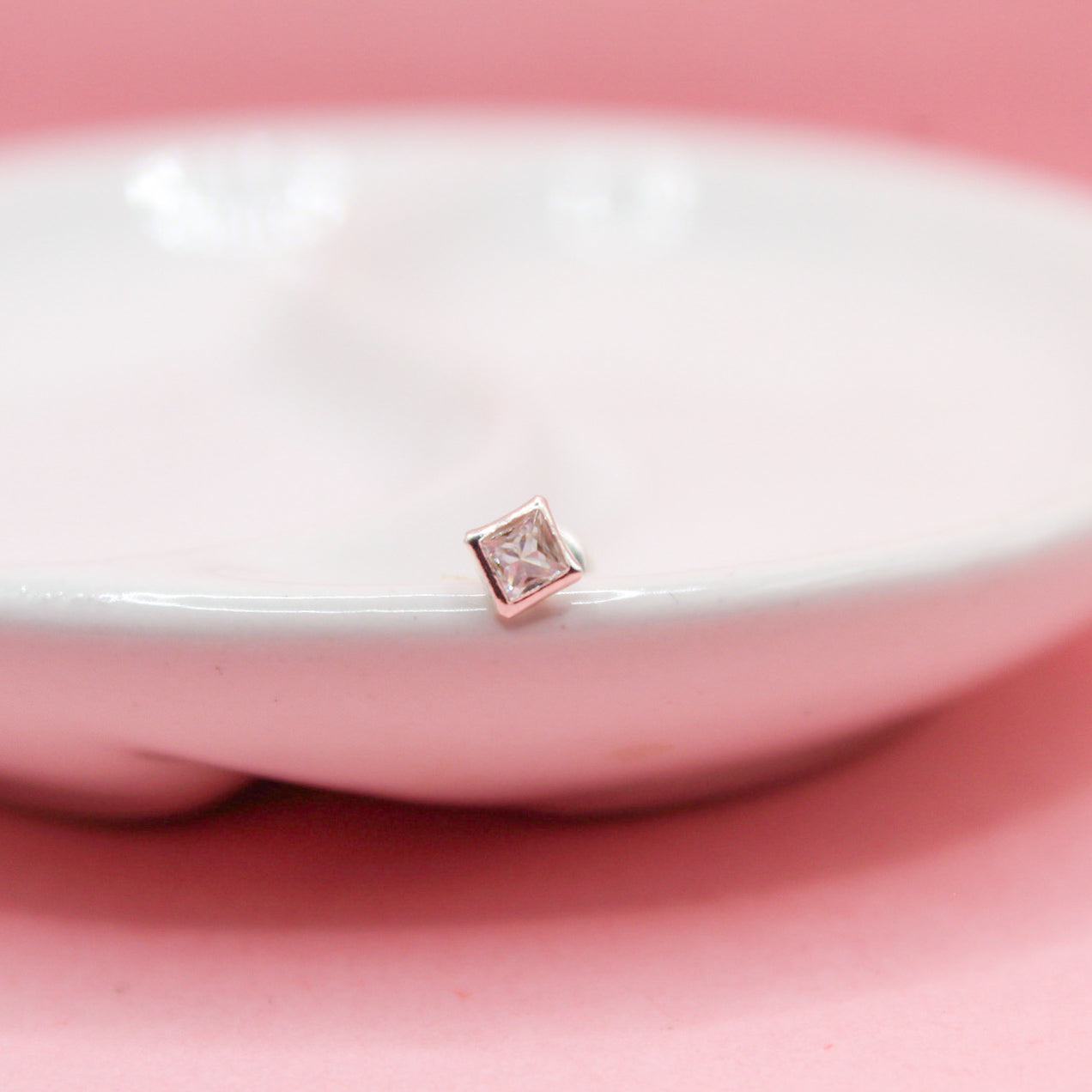 BROQUEL ZIRCONIA CUADRADA BICEL .925