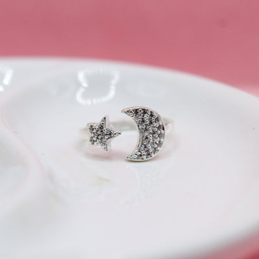 ANILLO MEDIA LUNA Y ESTRELLA CON ZIRCONIAS .925
