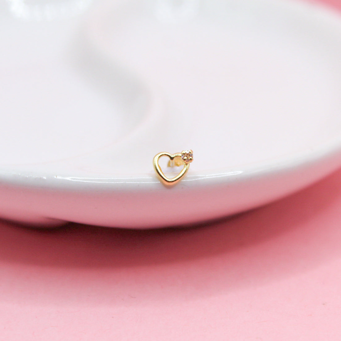 CORAZÓN SILUETA CON ZIRCONIA 10K