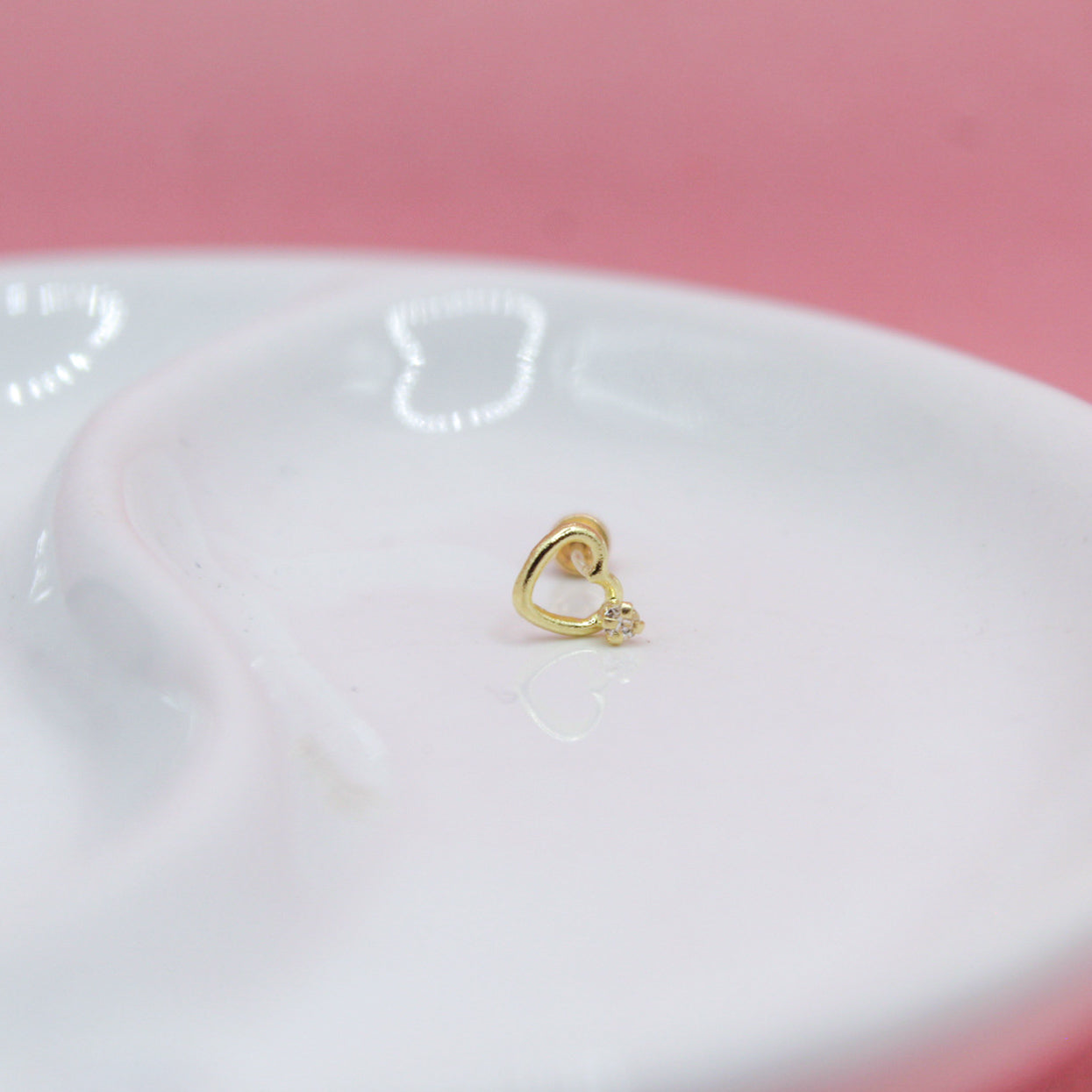 CORAZÓN SILUETA CON ZIRCONIA 10K