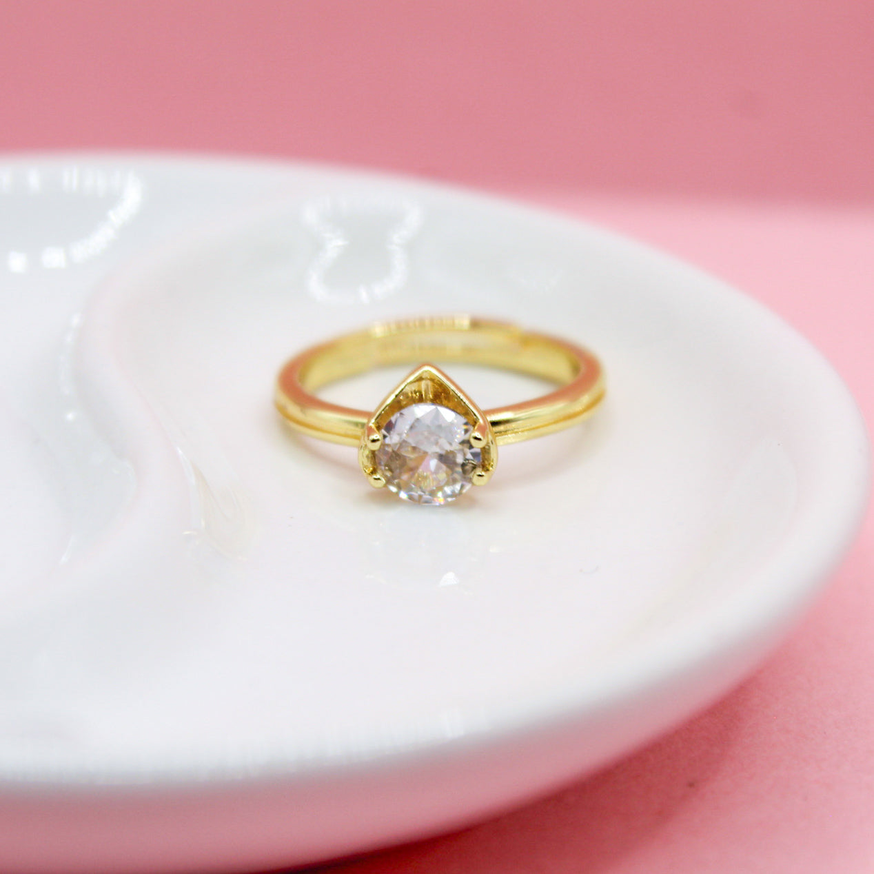 ANILLO ZIRCONIA REDONDA PLACA V