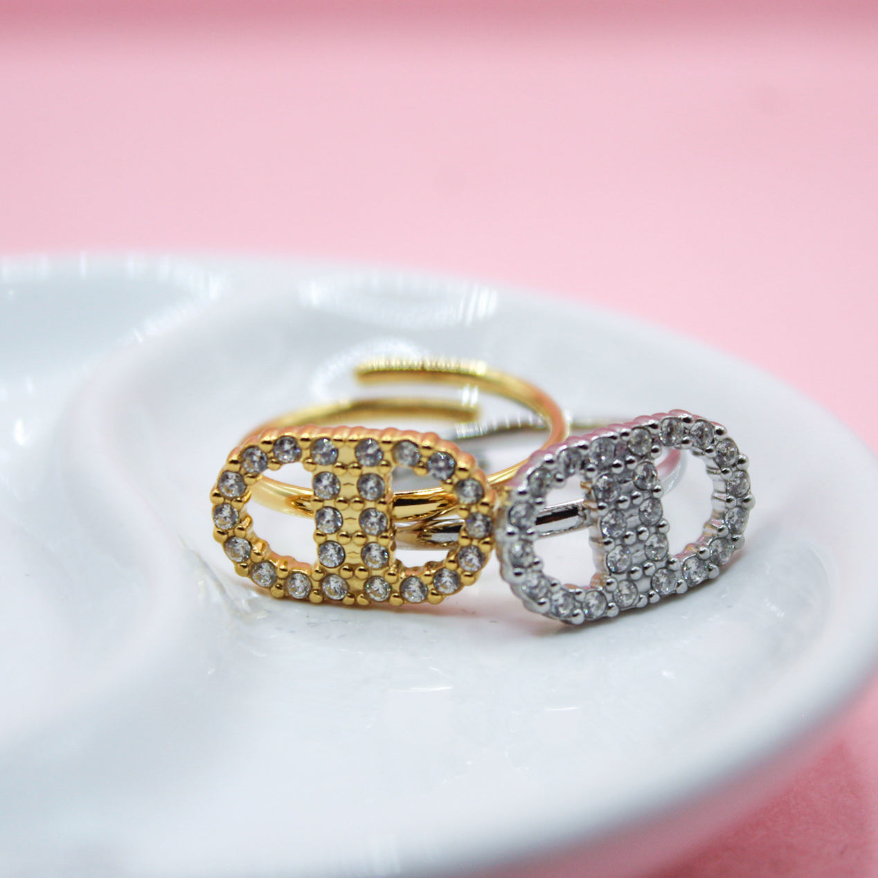 ANILLO DOS MEDIOS CIRCULOS ZIRCONIA