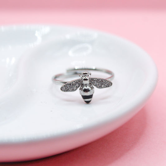 ANILLO PLATEADO ABEJA COLA NEGRA