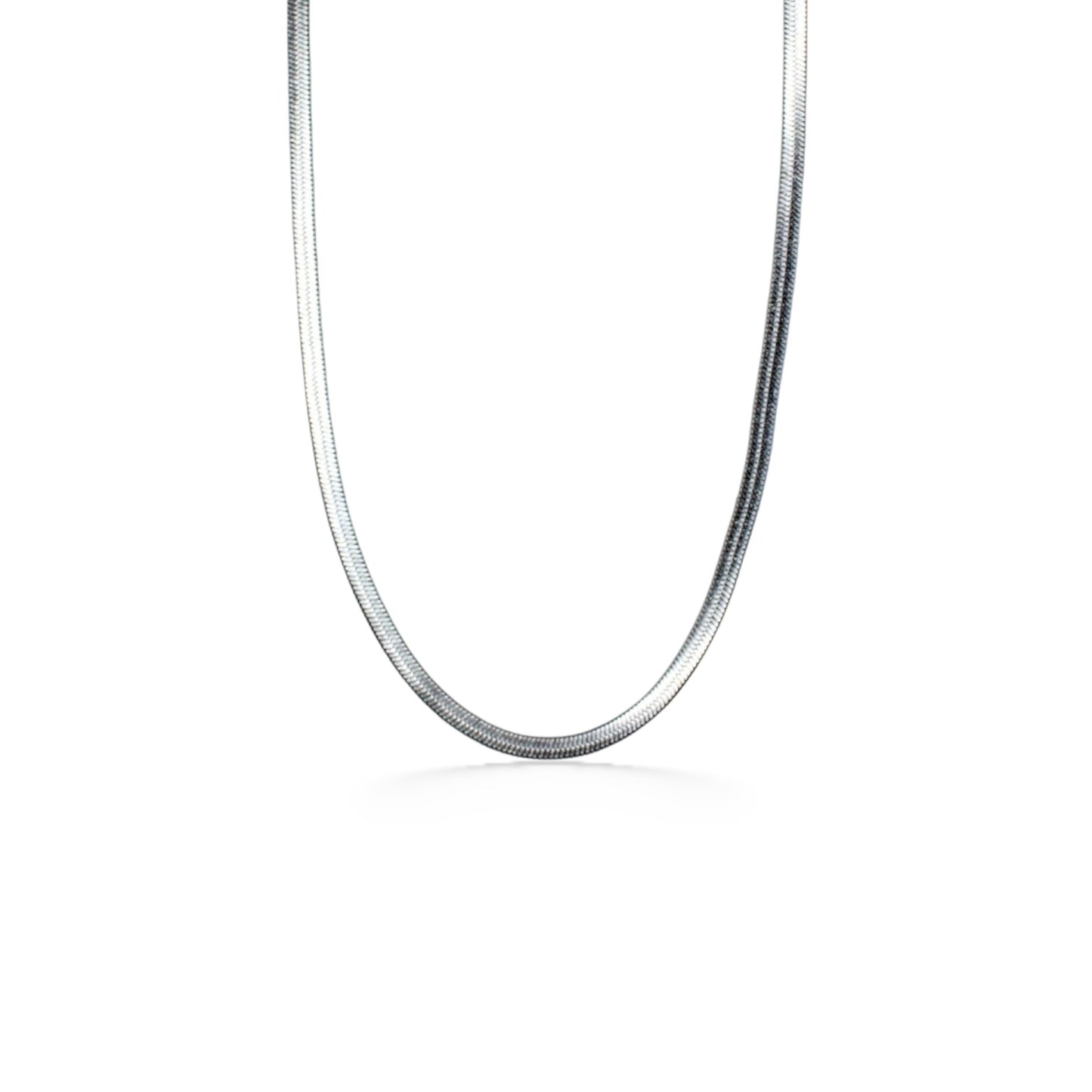 COLLAR PLATEADO PLANCHADO CLÁSICO