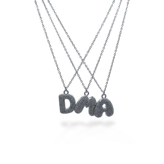 COLLAR PLATEADO INICIAL CHUNKY ZIRCONIAS