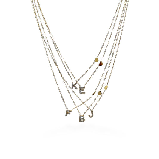 COLLAR INICIAL ZIRCONIAS CON CORAZON LISO